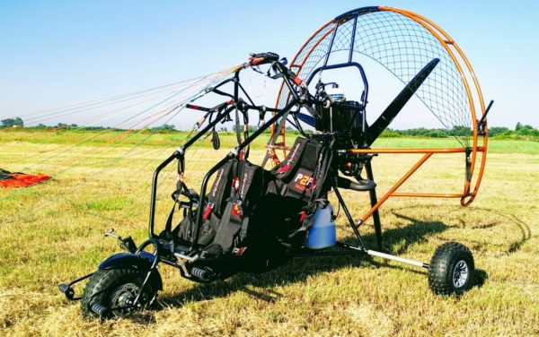 Power2Fly Fenix Light tandem trike with Vittorazi Cosmos 300 Dual Start ...